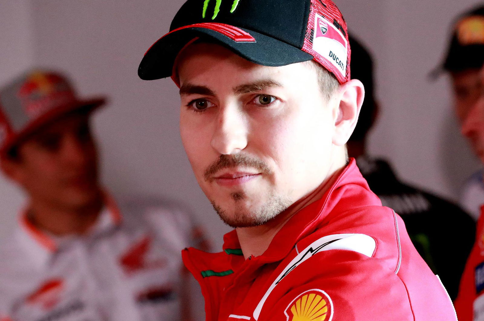 Tim-tim MotoGP pertimbangkan dua hari akhir pekan balapan