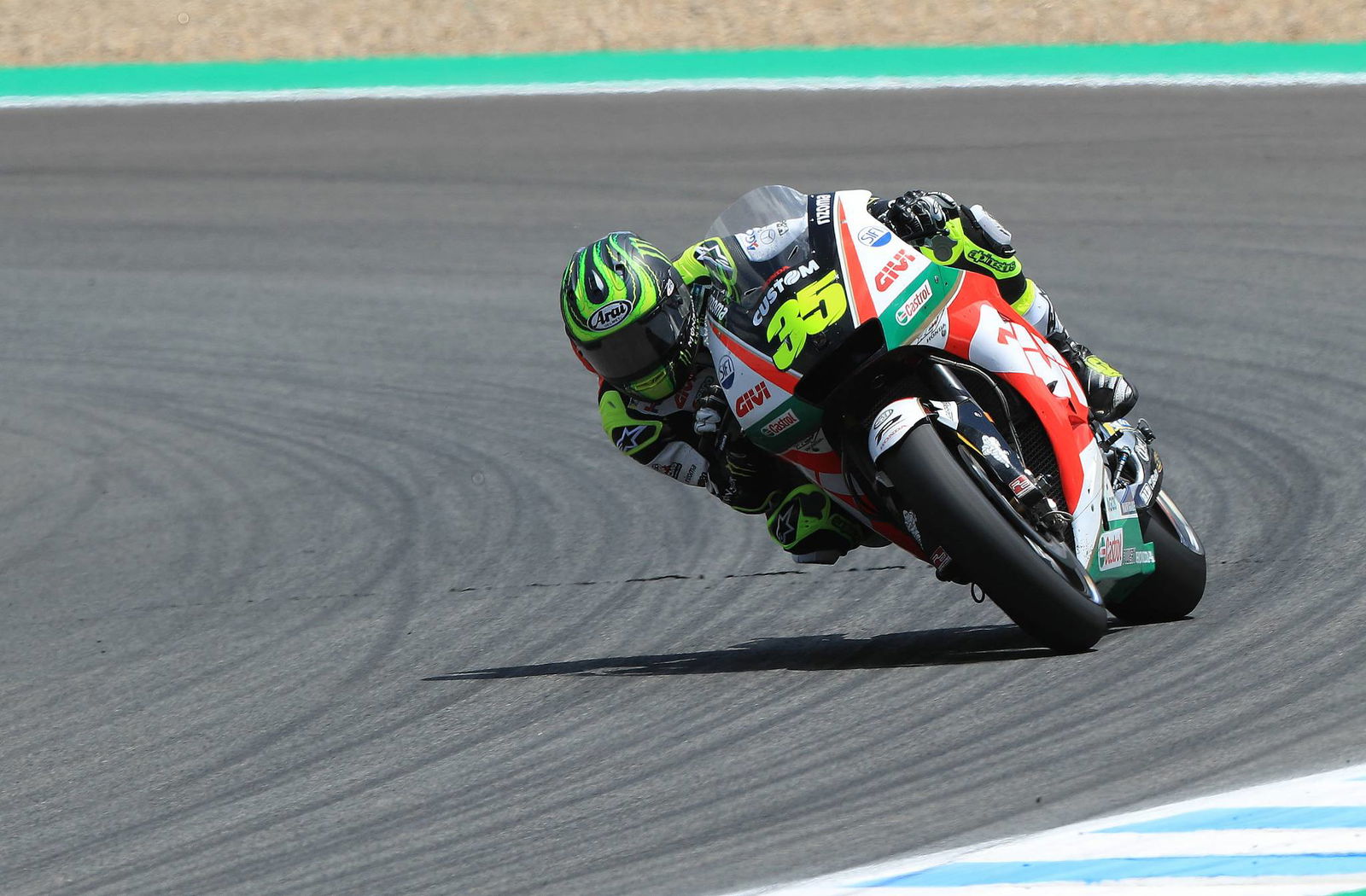 Crutchlow scorches to Jerez pole
