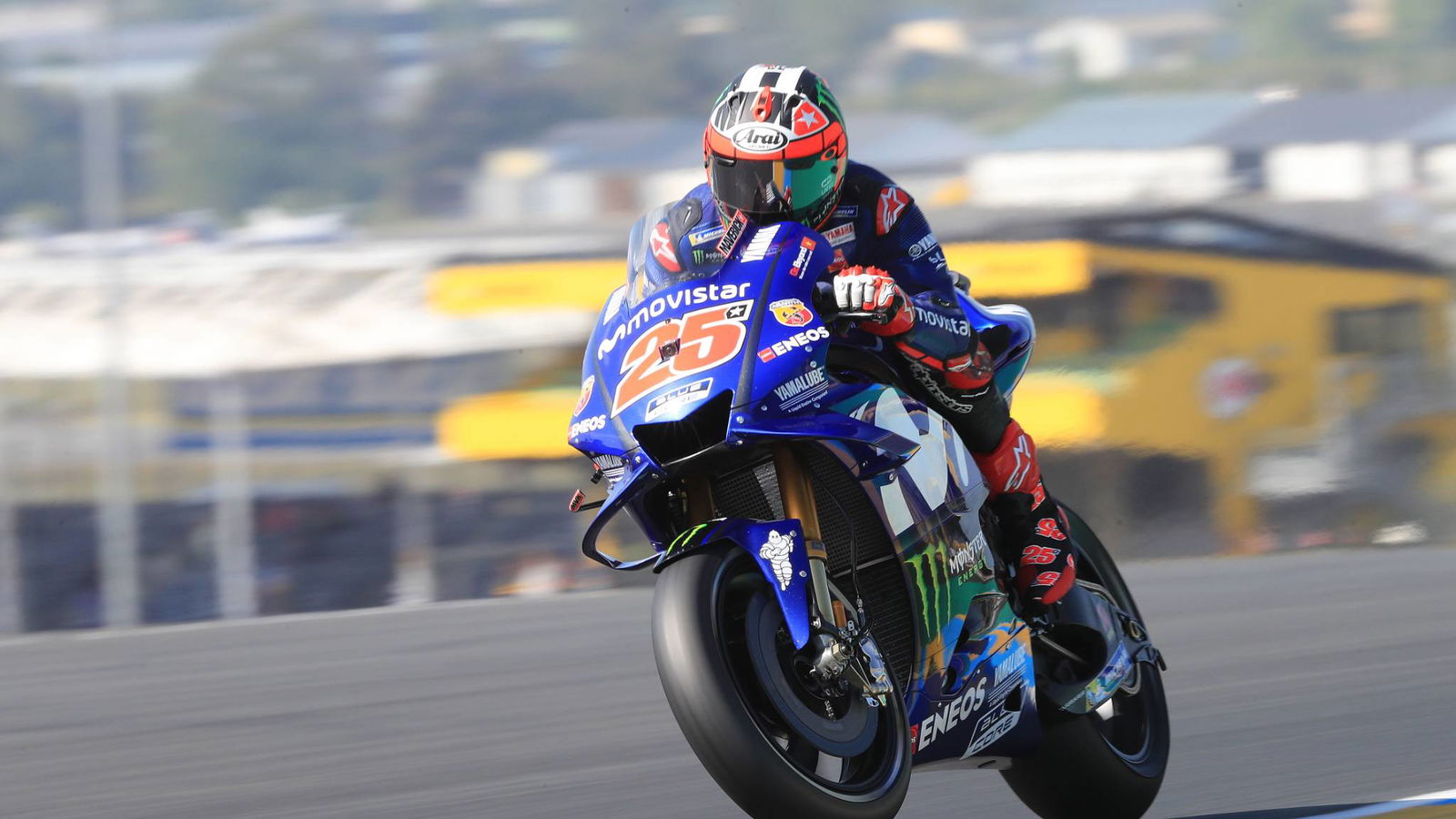 Vinales leads damaged Marquez in FP3