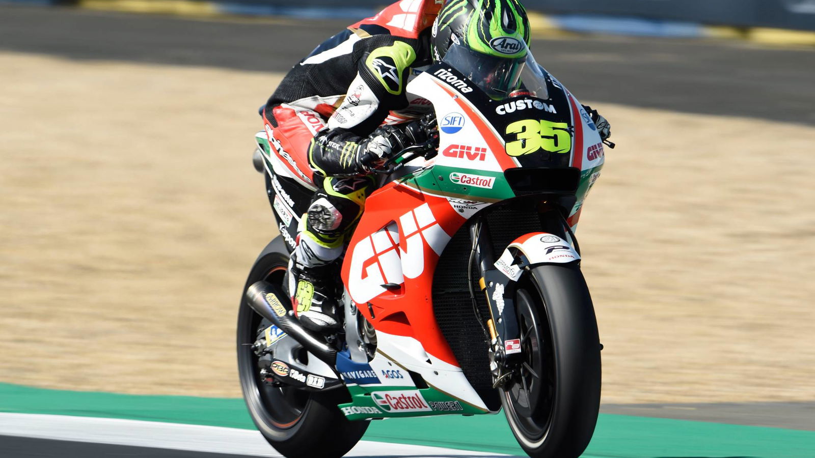 Crutchlow declared fit to race