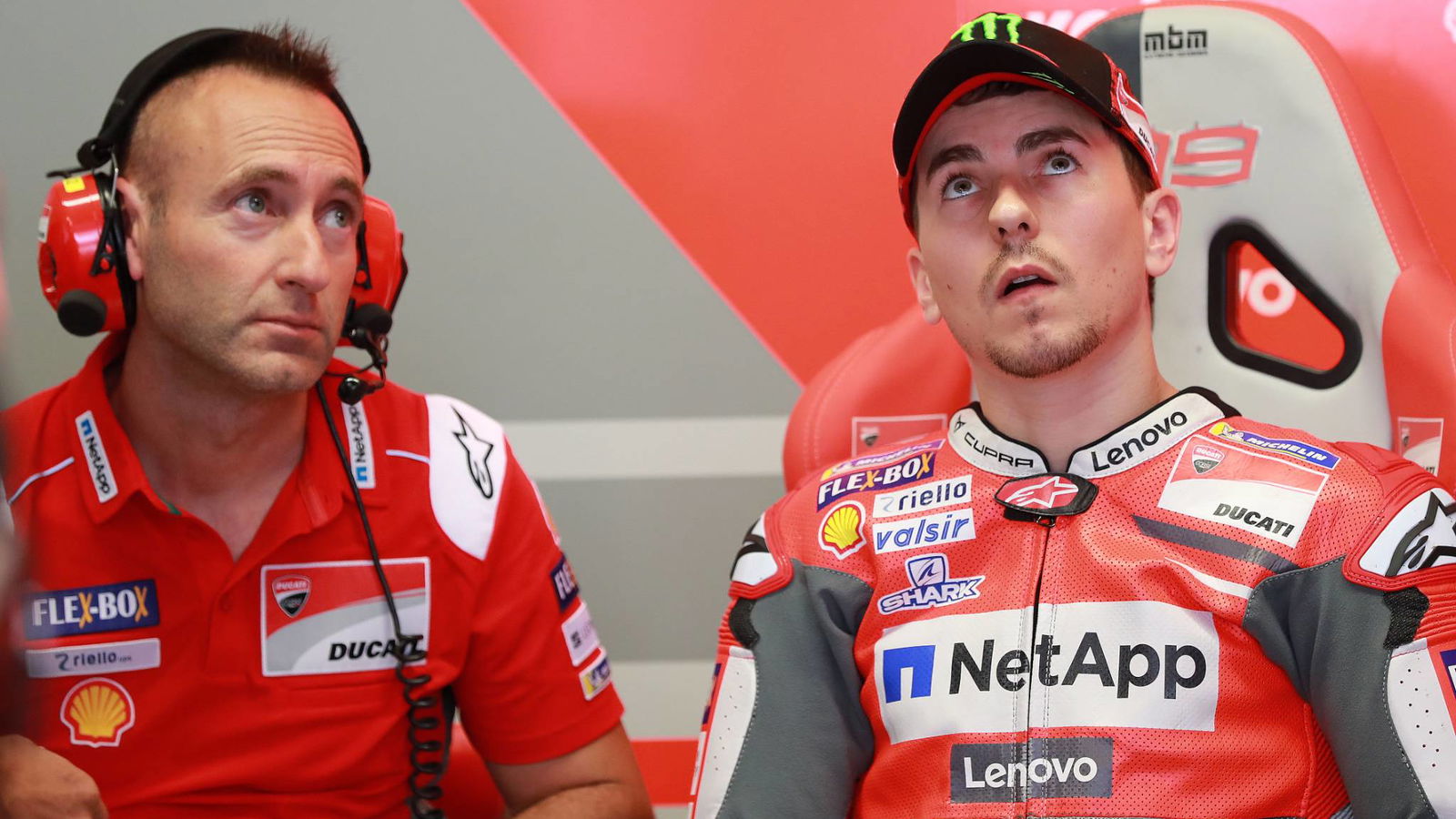 Lorenzo: Pirro 'beruntung' dengan dampak pada musim gugur yang 'menakutkan'