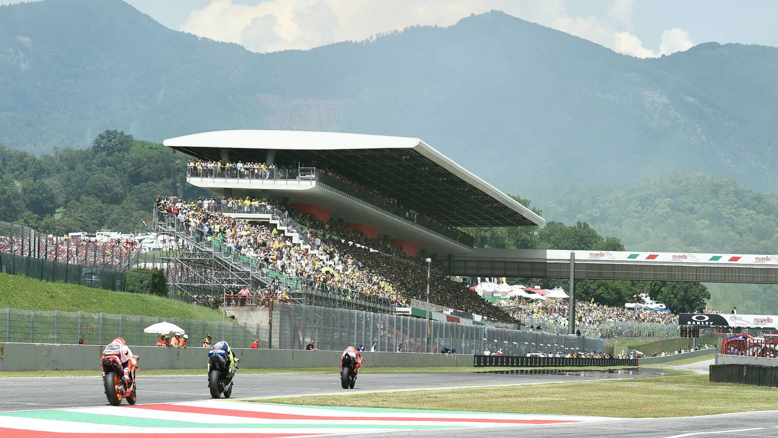 Mugello 'jump' on the limit for MotoGP