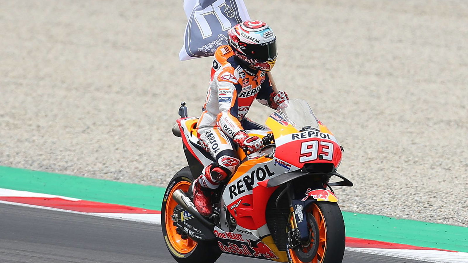 Marquez 'berkendara dengan memikirkan kejuaraan'