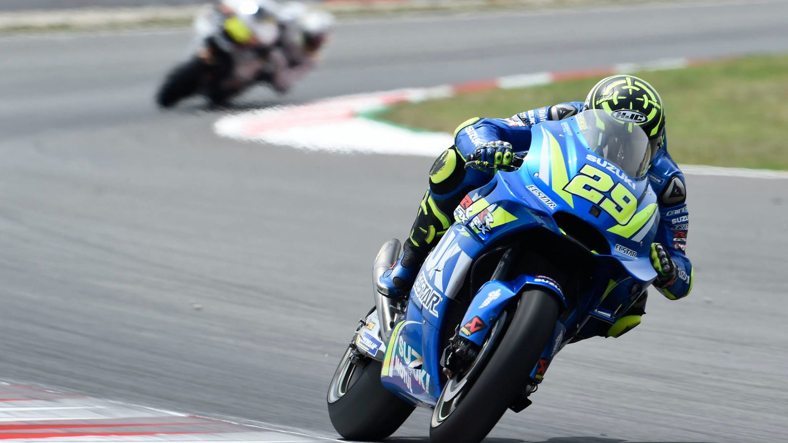 New spec Suzuki engine for Iannone, Rins
