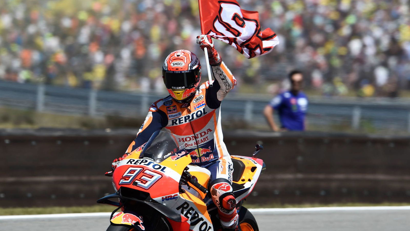 Marquez prevails in epic Dutch TT at Assen