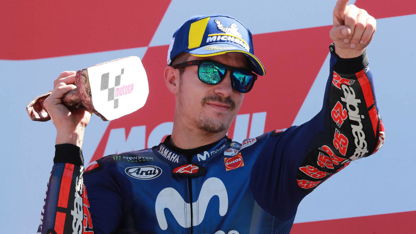 Vinales: Banyak menyalip, banyak kontak ...