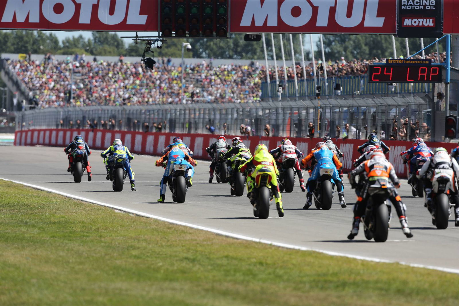 Moto2 Misano: Bagnaia blasts ahead for San Marino win