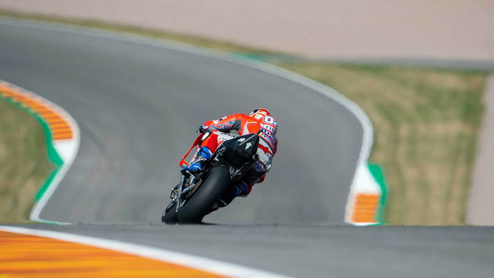 Dovizioso 'lebih dekat' dengan Marquez, kunci hidup ban
