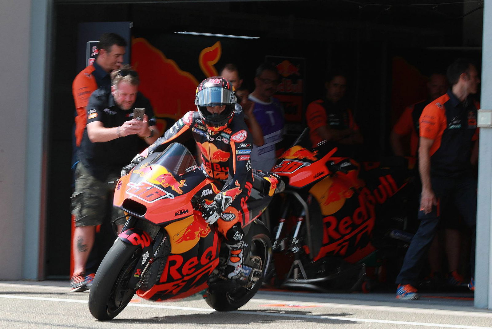 SIC team joins inaugural 18-bike MotoE grid