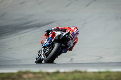 Dovizioso leads Ducati 1-2 in warm-up 