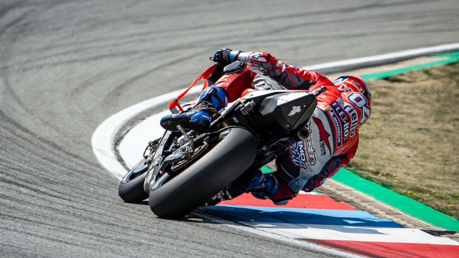 Dovizioso sees off Lorenzo, Marquez in Brno thriller