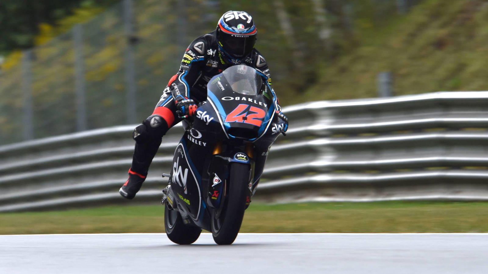 Moto2: Bagnaia mengalahkan Oliveira dalam pertarungan Austria