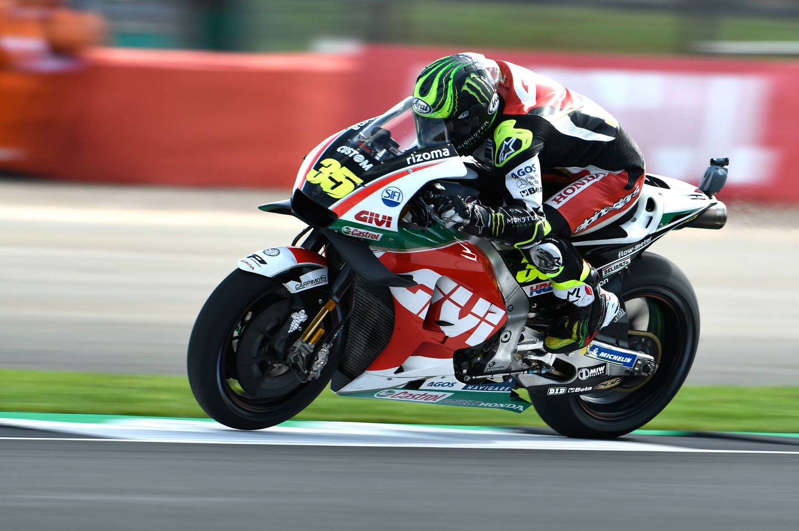 Crutchlow memuncaki FP3 dalam kondisi dingin