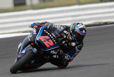 Moto2 Silverstone: Dash terlambat melihat kecepatan Bagnaia ke pole