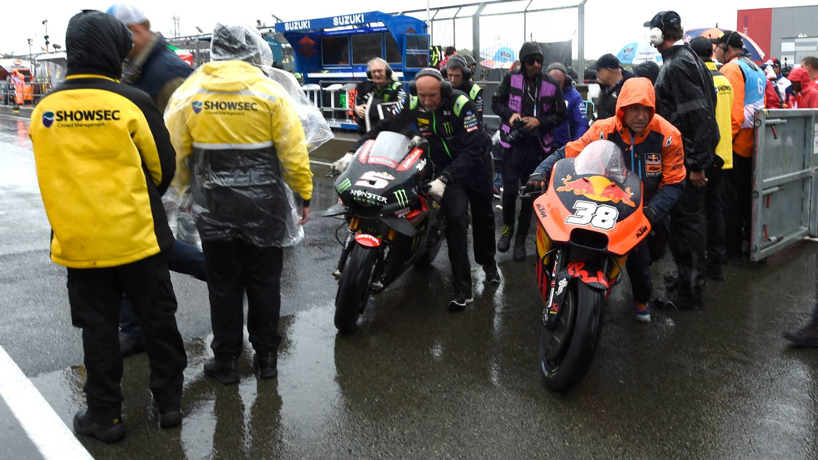 Silverstone saga: Senin atau Selasa balapan MotoGP di masa depan