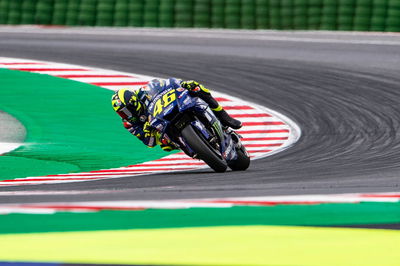 Rossi 'mendorong Folger', Jumat sulit