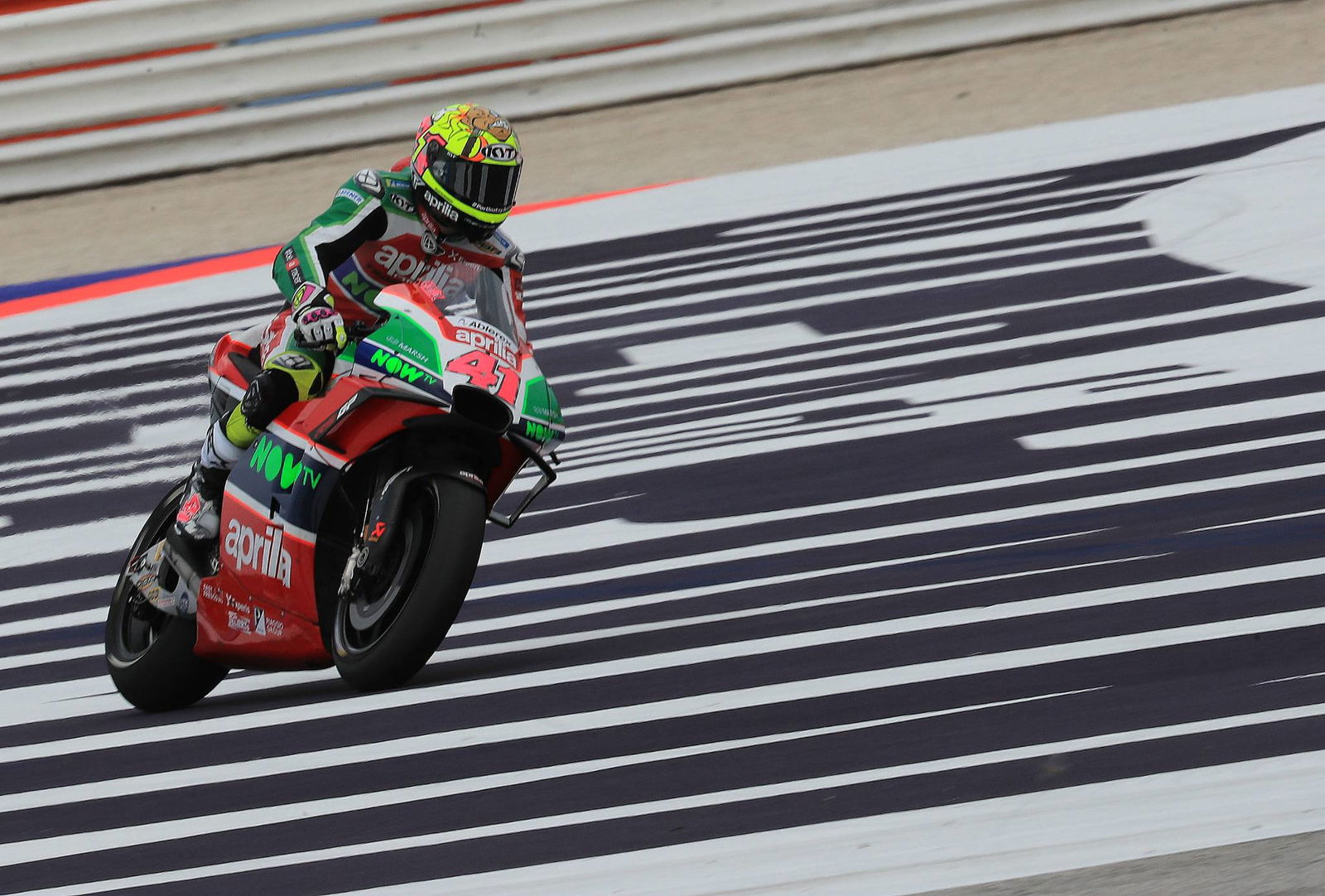 Smith: Debut balapan Aprilia di Qatar, MotoE mungkin