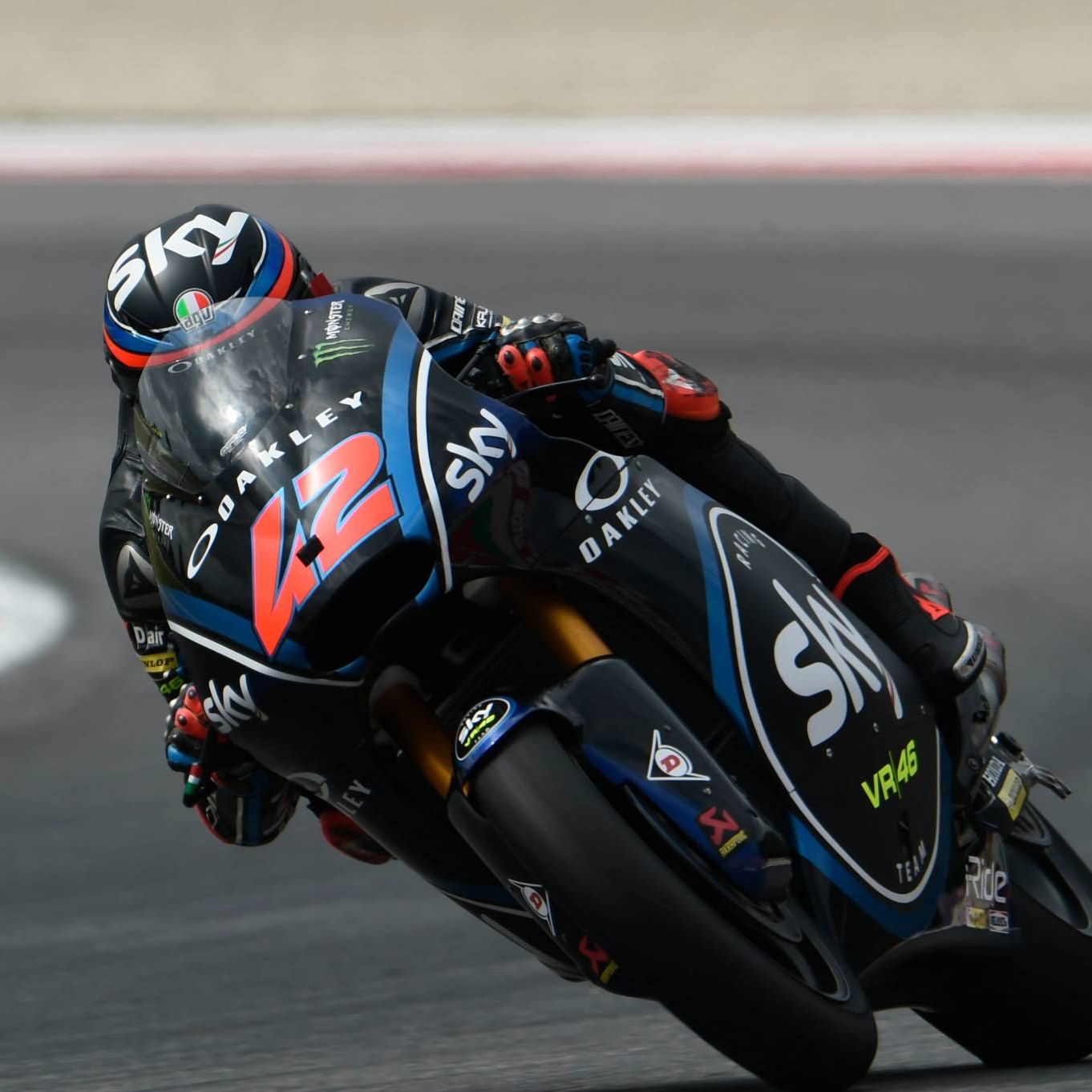 Moto2 Misano: Bagnaia blasts ahead for San Marino win
