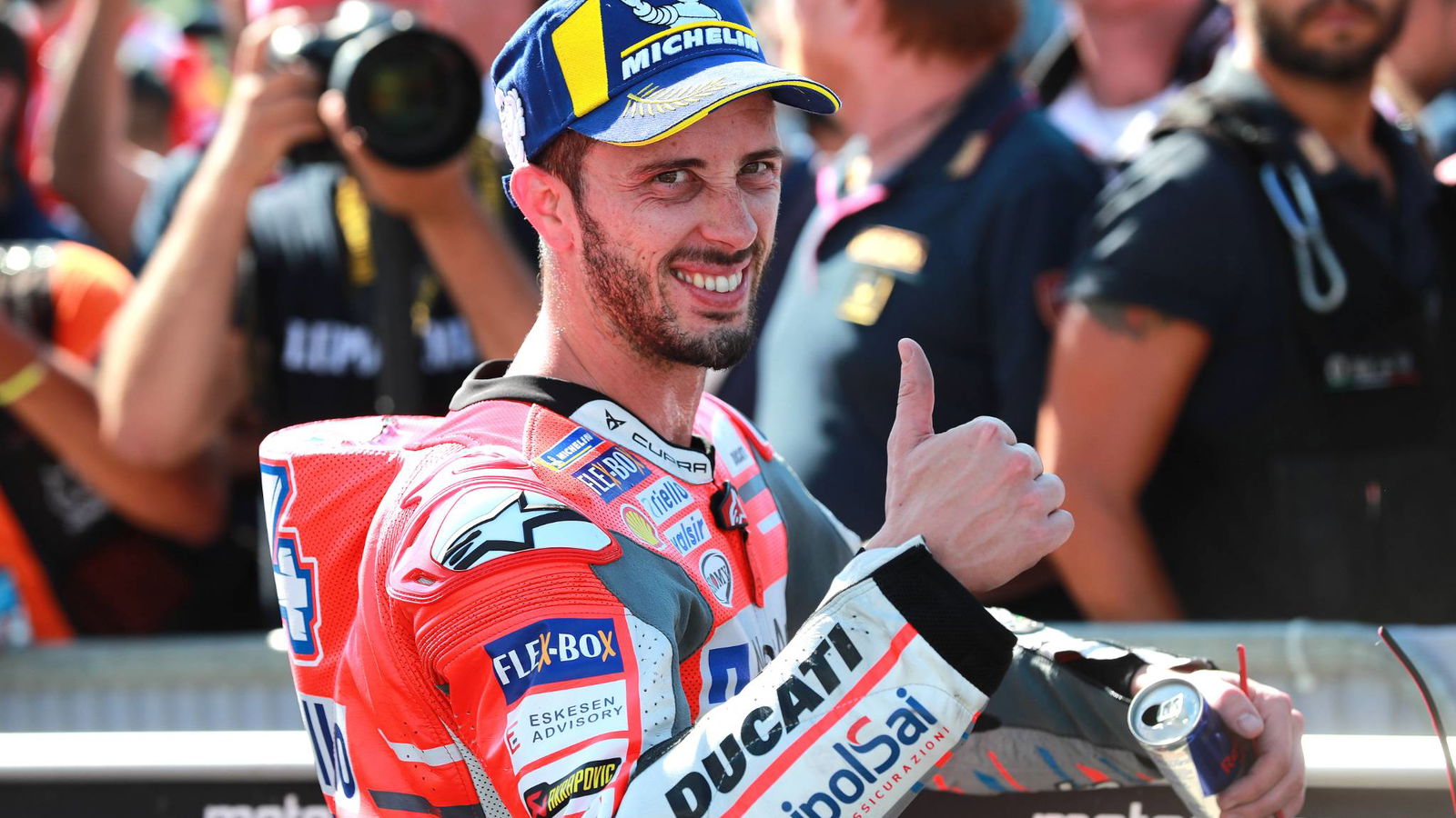 Dovizioso mengatakan keinginan untuk mengalahkan rekan setimnya Lorenzo adalah 'normal'