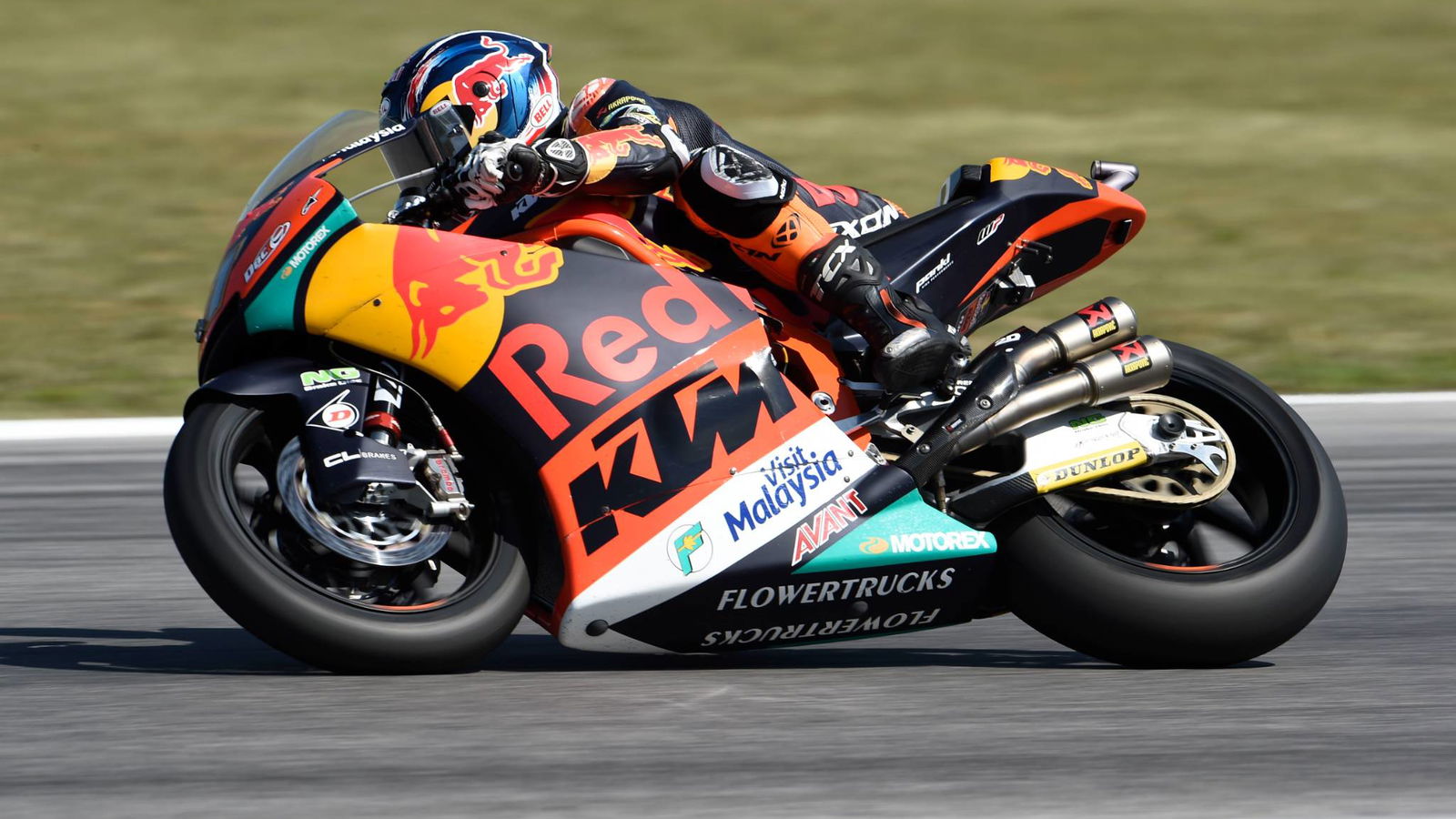 Moto2 Aragon: Pole kejutan untuk Binder, saingan perebutan gelar