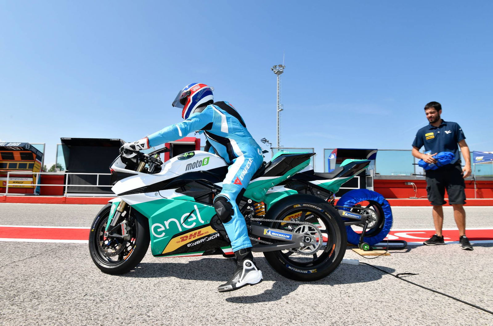 Gibernau keluar dari masa pensiun untuk kembali ke MotoE