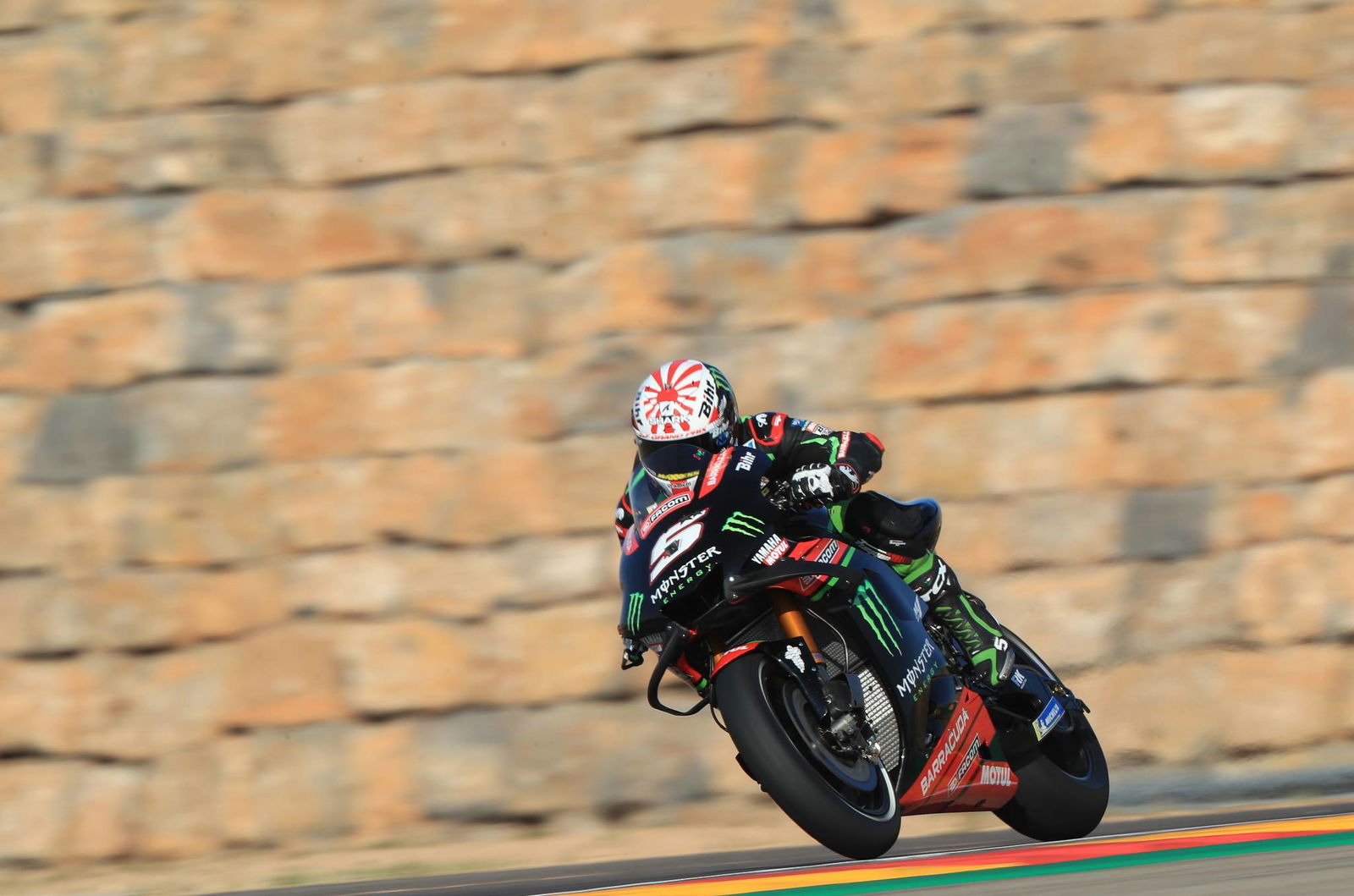 Lorenzo memuji peningkatan 'besar' di FP2