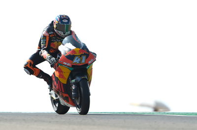 Moto2 Aragon: Surprise pole for Binder, title rivals off the pace