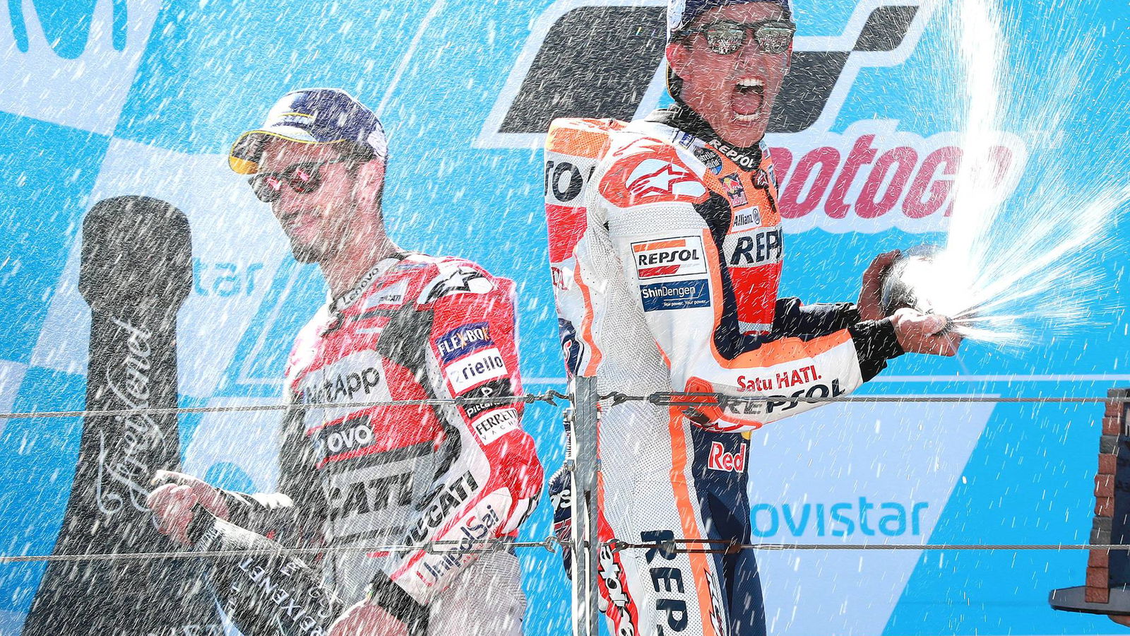 Marquez mengalahkan Dovizioso untuk kemenangan Aragon