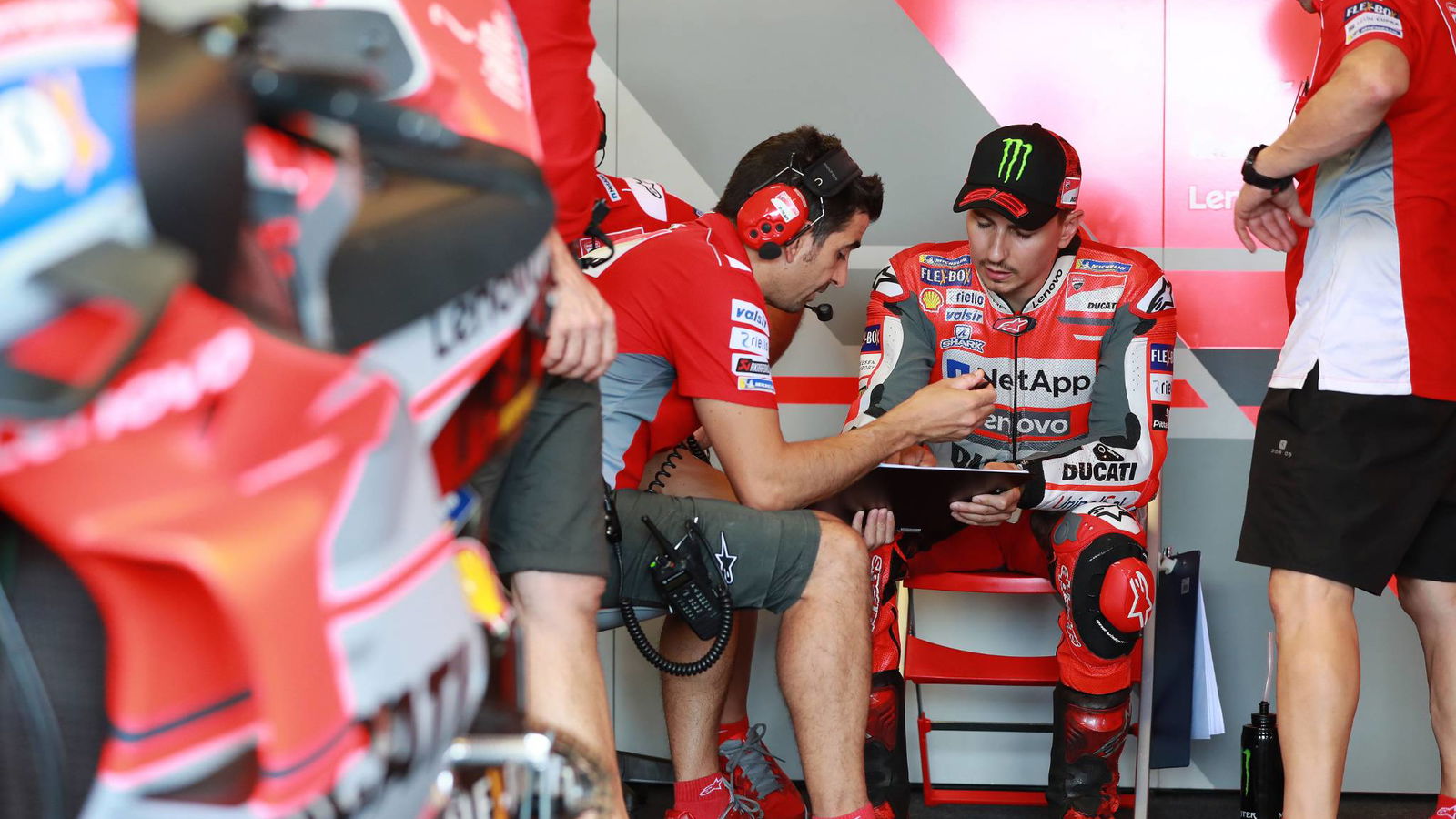 Lorenzo fears 'complete' fracture, Motegi in doubt