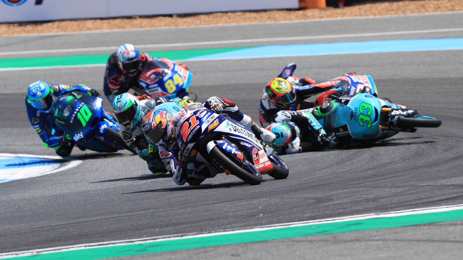 Moto3: Bezzecchi last-turn nightmare, 'crazy weekend' for Martin