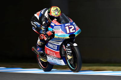 Moto3 Japan: Brilliant Bezzecchi snatches win as Martin, 'Diggia' fall