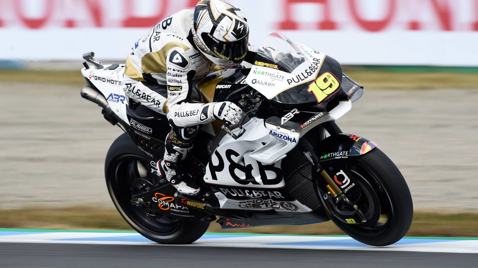 Bautista menyamai musim terbaik di depan pabrikan Ducati