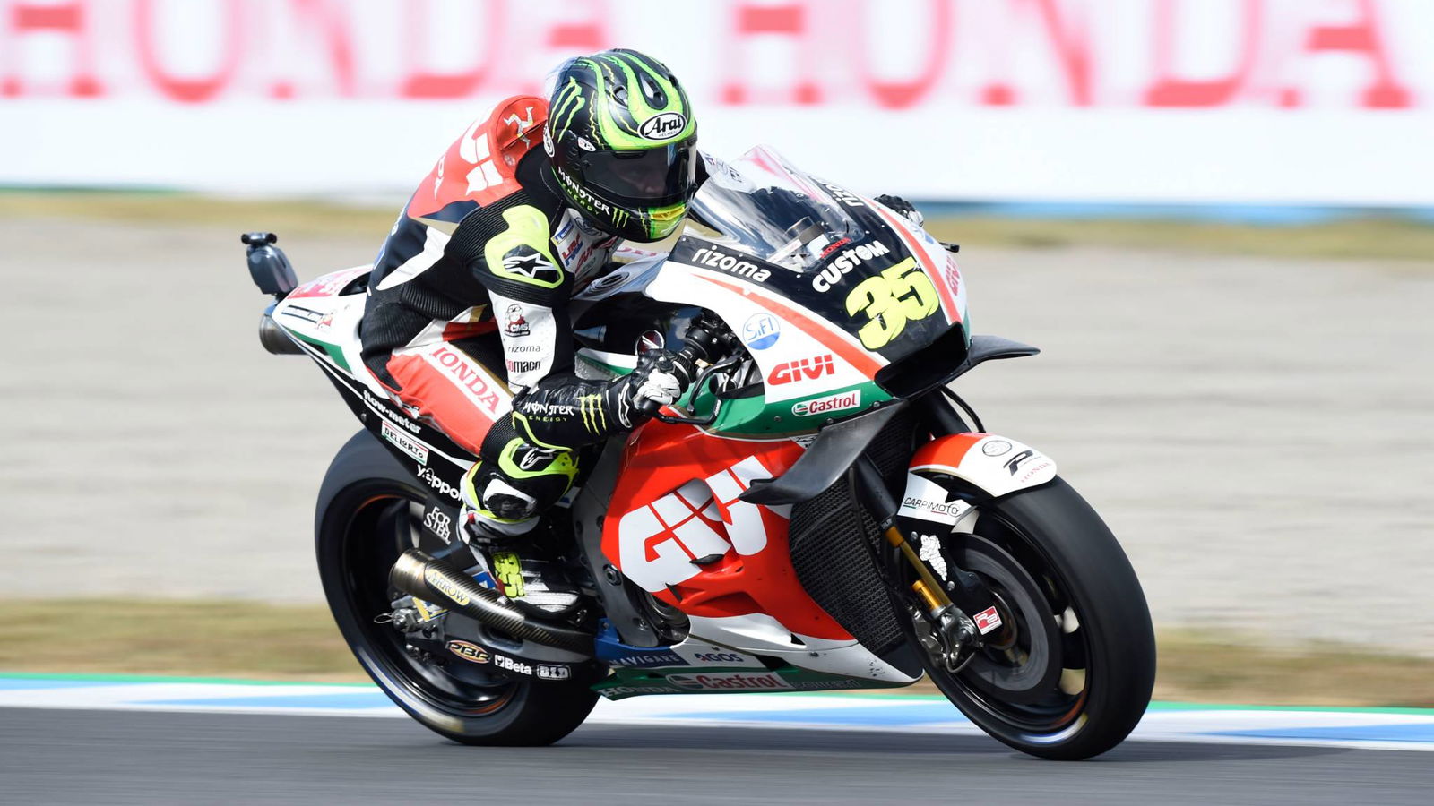 Crutchlow 'cukup kecewa' karena absen di barisan depan