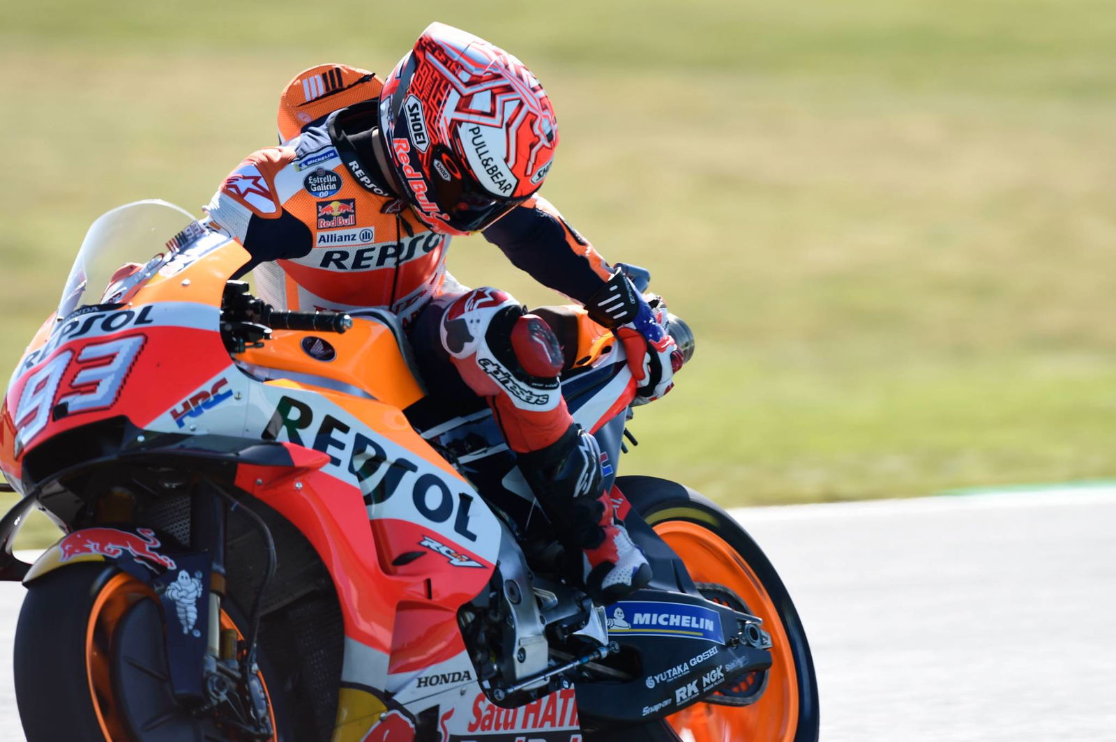 Vinales ends Yamaha win drought as Marquez, Zarco clash