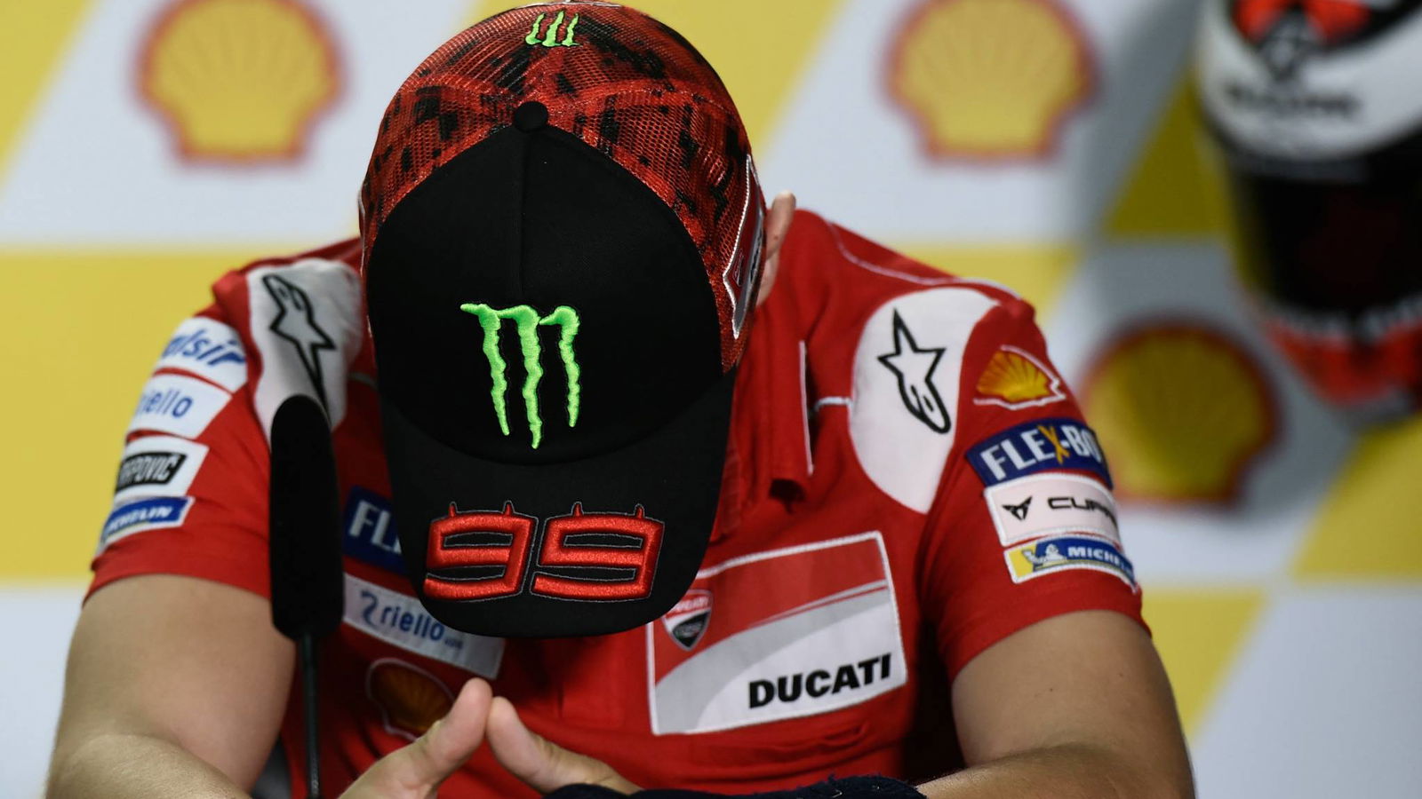 Lorenzo pulls out of Malaysian MotoGP, Pirro steps in