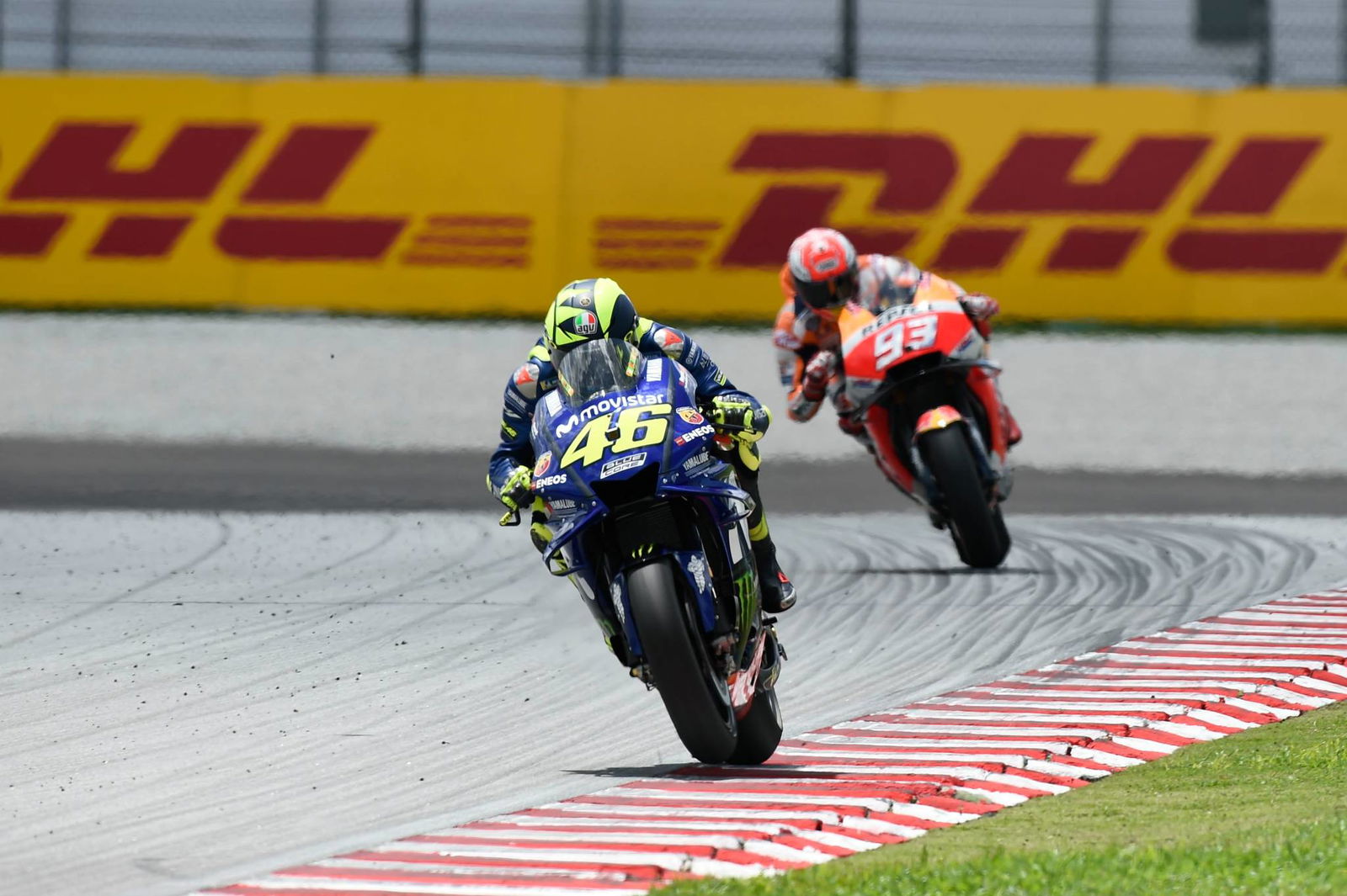 'Reaksi naluriah' Iannone terhadap momen Marquez terpicu