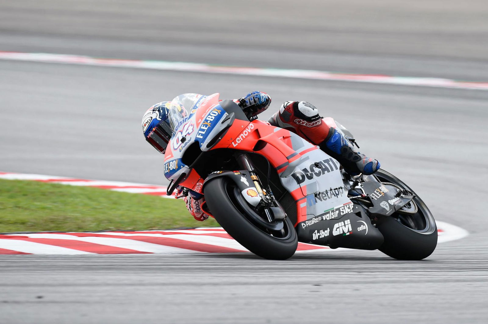 Rossi 'hancur' setelah 'mimpi hidup selama 15 lap'