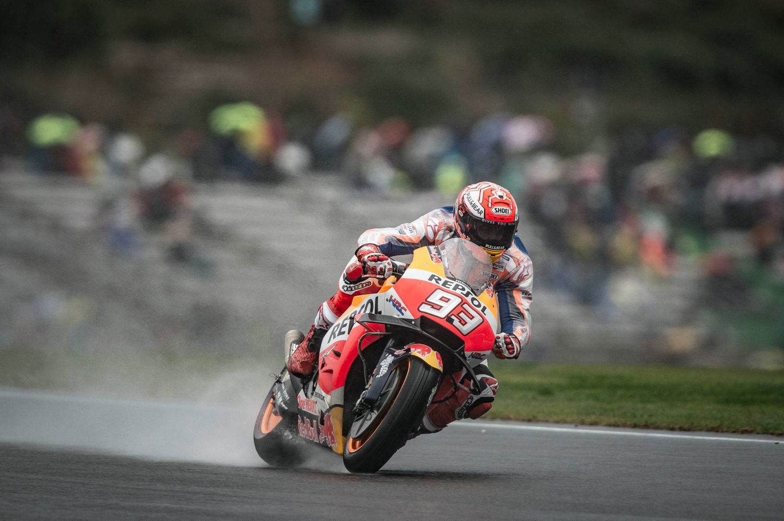 Lorenzo 'lebih baik', masih jauh dari pengaturan basah optimal