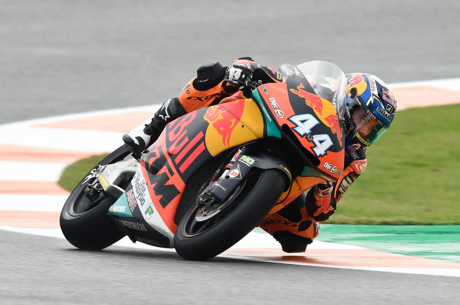 Moto2 Valencia: Oliveira dominates to win after Marquez fall