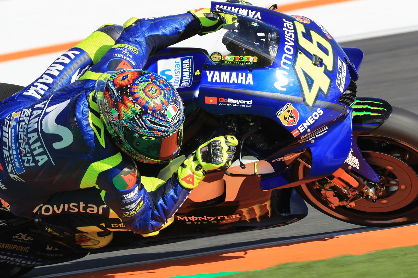Vinales tercepat tapi 'kita harus yakin'