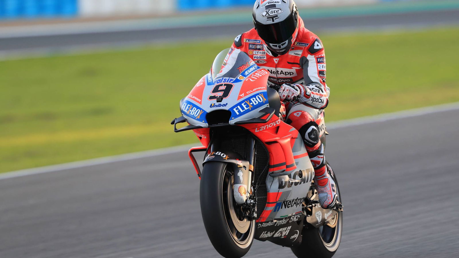 Petrucci fastest as build-up to big chance continues