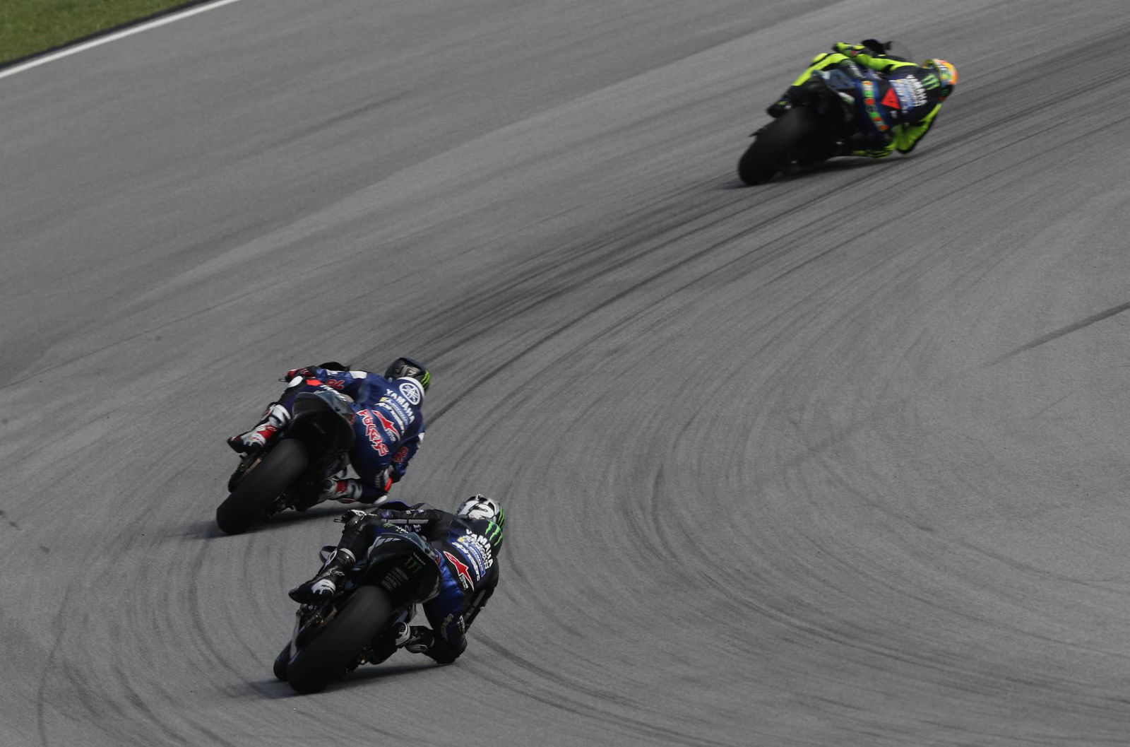 Dovizioso: Kami akan melakukan perlawanan ...