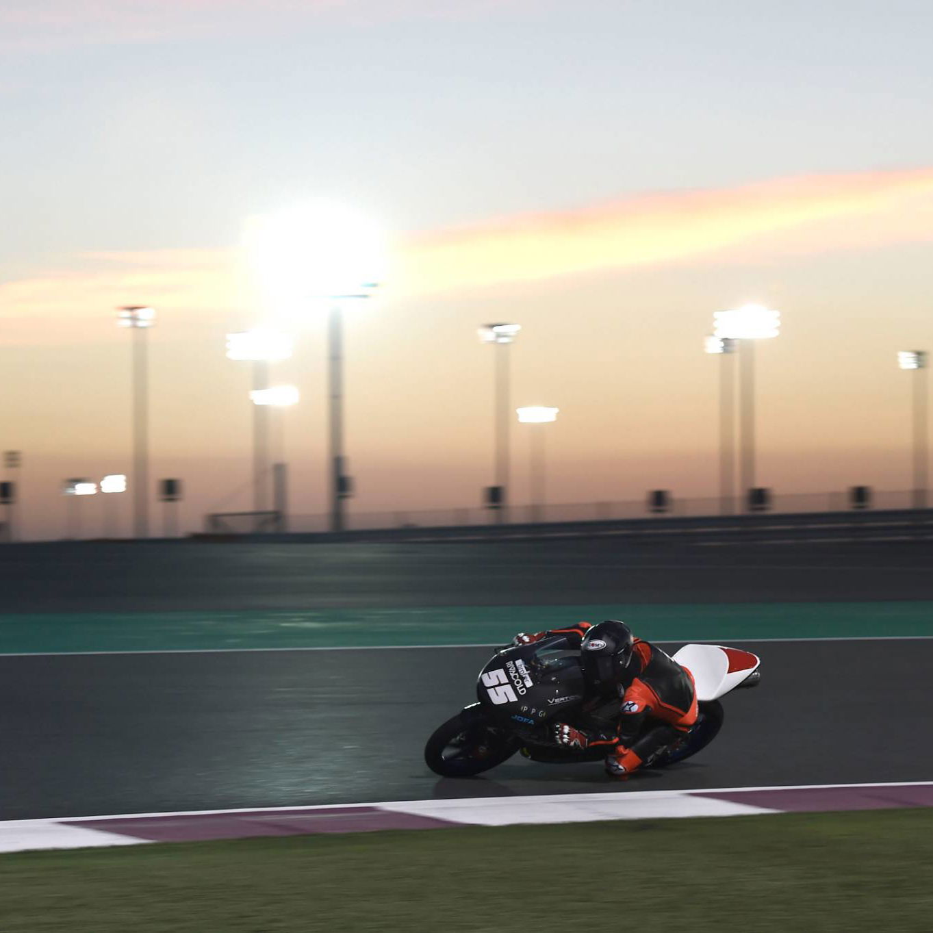 Waktu tes Moto3 Qatar - Minggu (Sesi 1)