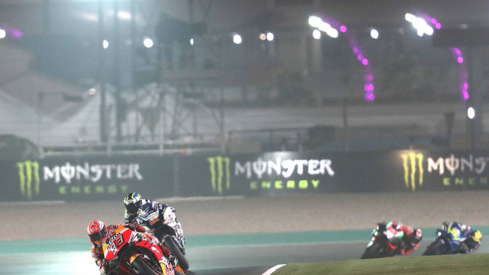 Qatar MotoGP start stays at 8pm despite dew danger