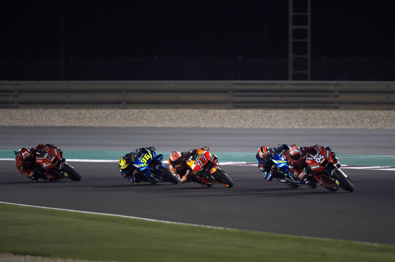 'Mustahil' - sayap patah menenggelamkan debut MotoGP Bagnaia