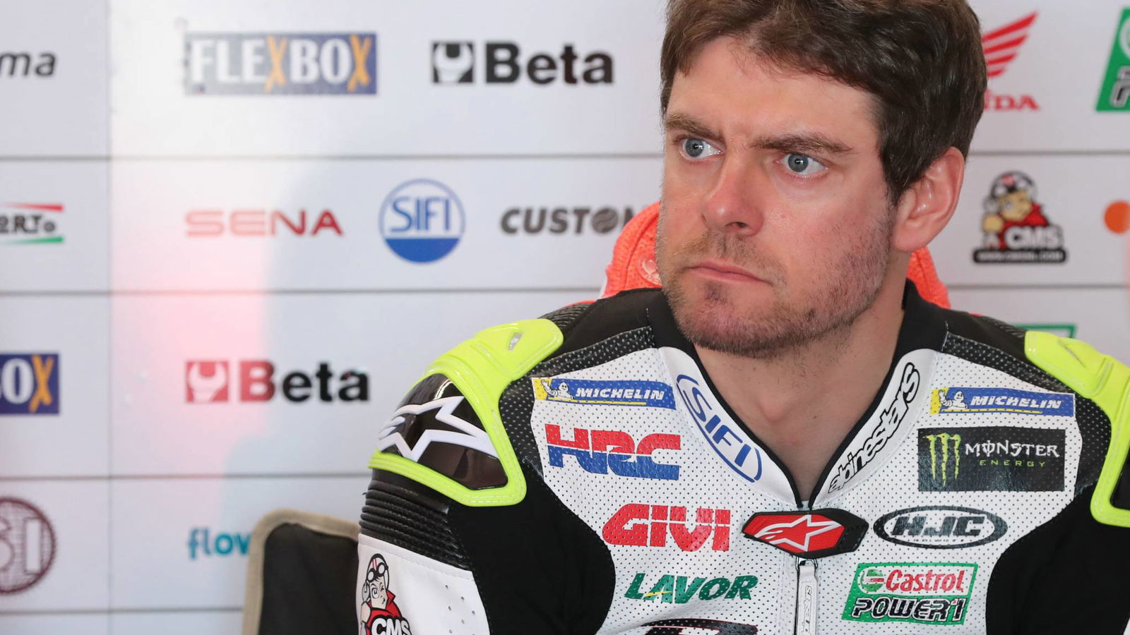 Crutchlow membanting penalti mulai melompat 'konyol' - DIPERBARUI
