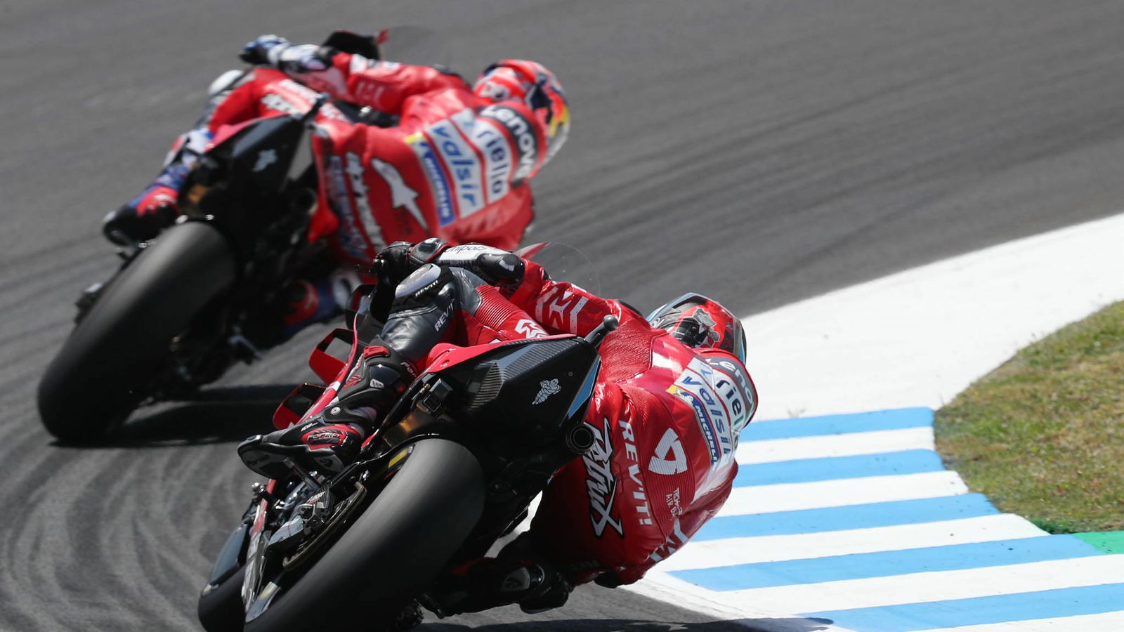 Ducati: A Positive, hectic and bizarre calendar