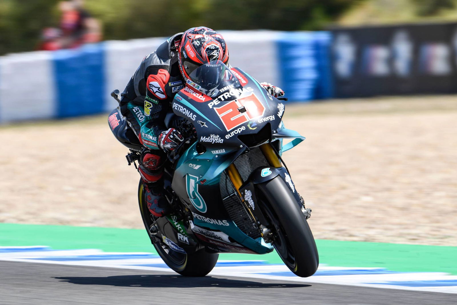 Quartararo stuns untuk tiang bersejarah di Petronas Yamaha 1-2!