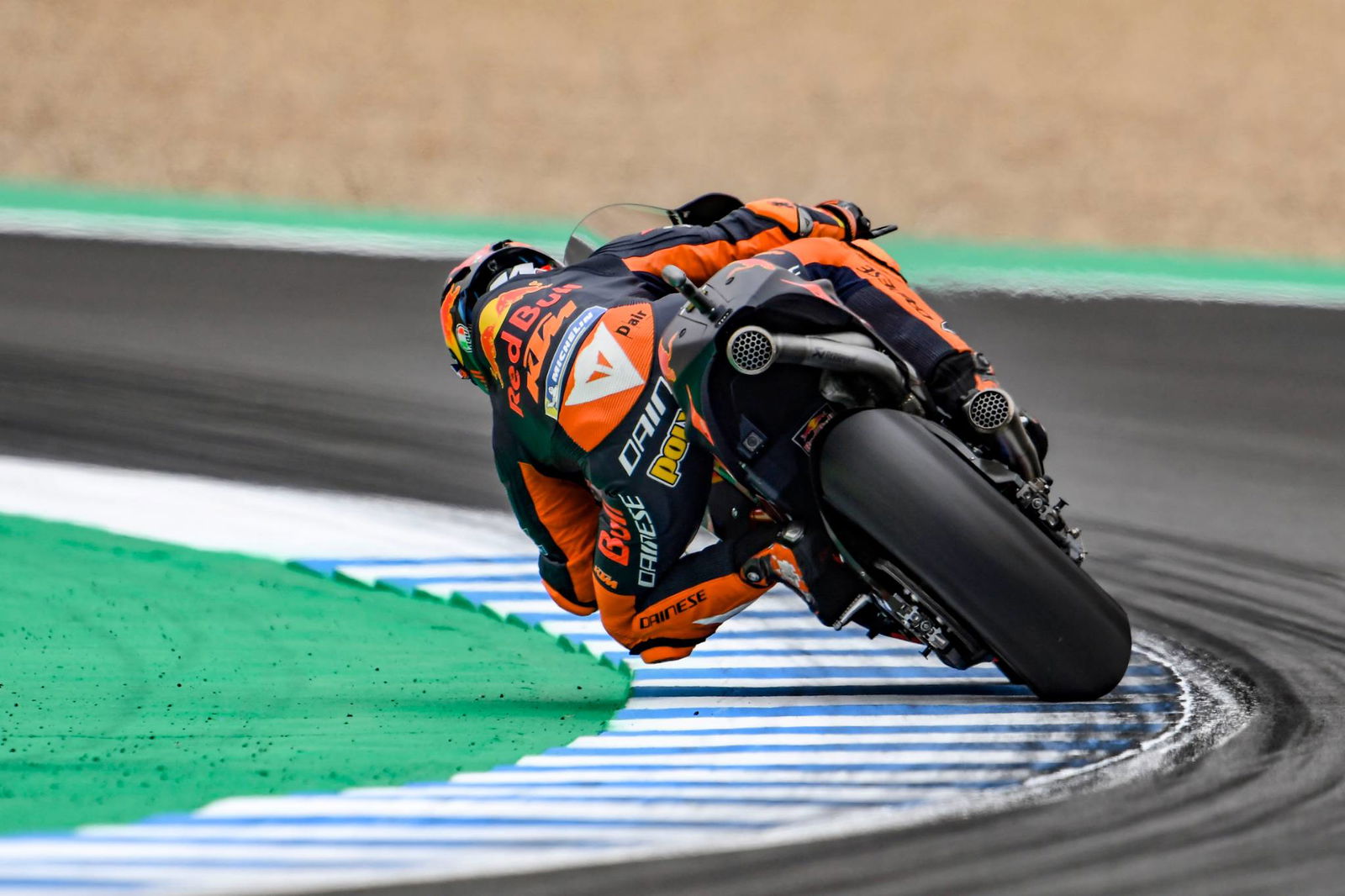 Lorenzo 'sakit tapi oke' setelah ujian jatuh