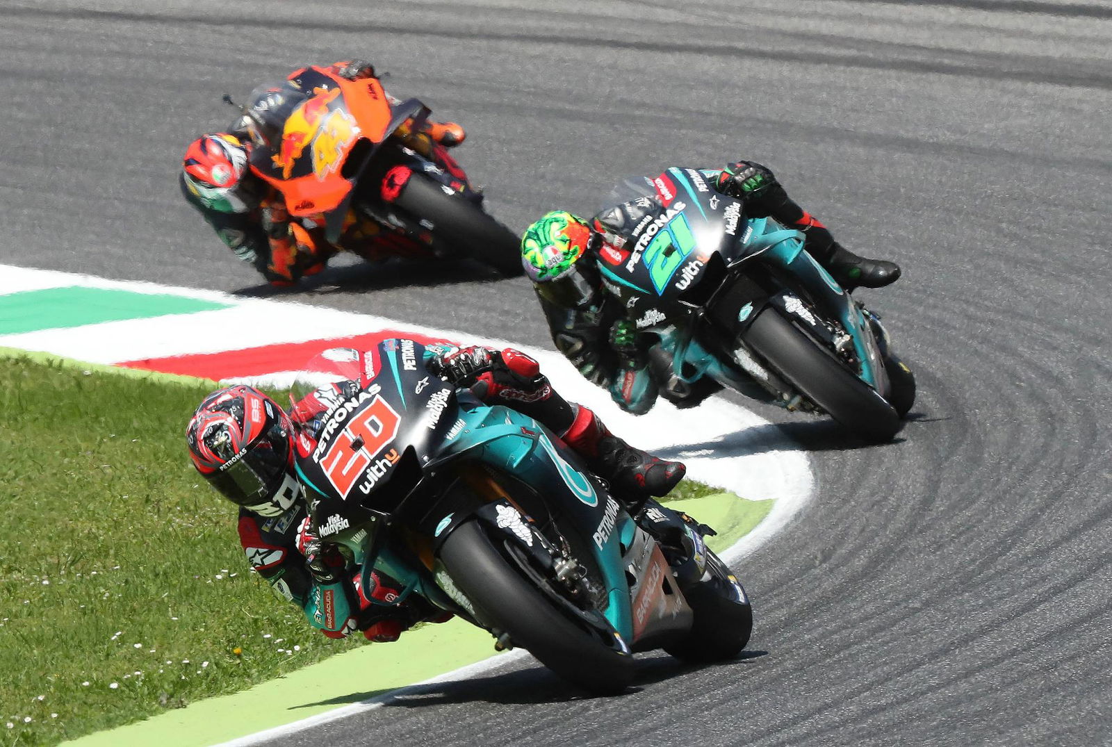 Vinales menyisihkan enam besar jauh pada akhir pekan yang suram untuk Yamaha